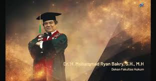 Dr. Mohammad Ryan Bakry