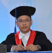 Prof. Dr. Mokhamad Khoirul Huda